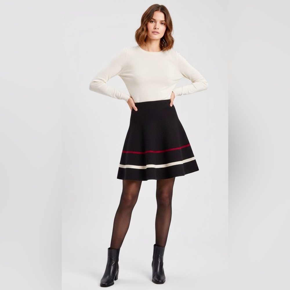 Max Studio Nash Sweater Knit Skirt Size S/M Black with Wine and Cream Stripe